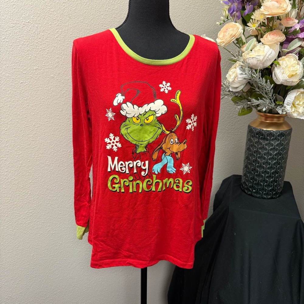 Dr. Seuss Grinch Christmas PJ Top Red Green Merry Grinchmas Long Sleeve M - Picture 1 of 8